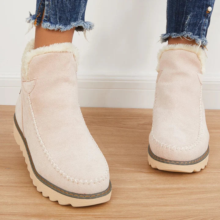 Madison - Les bottes en fourrure sont confortables en hiver !