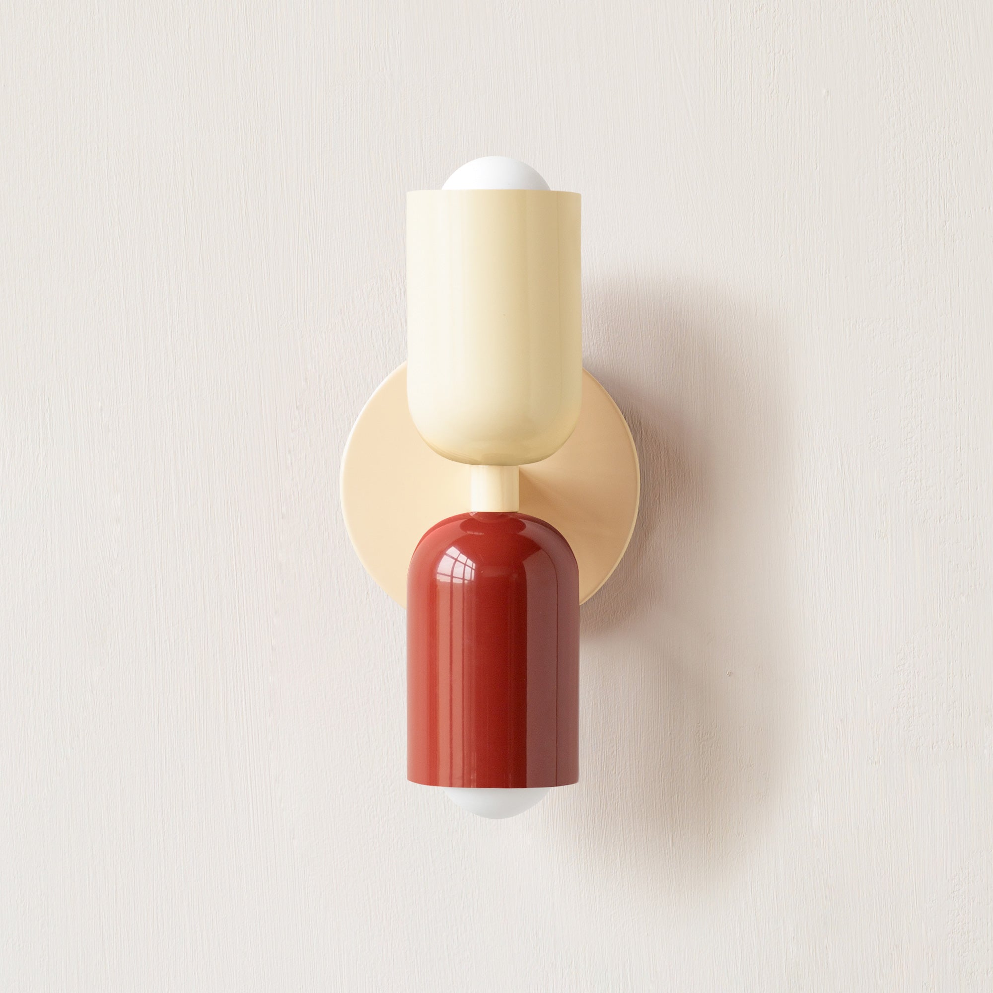 LuxeBrio - Elegantní a stylové nástěnné svítidlo