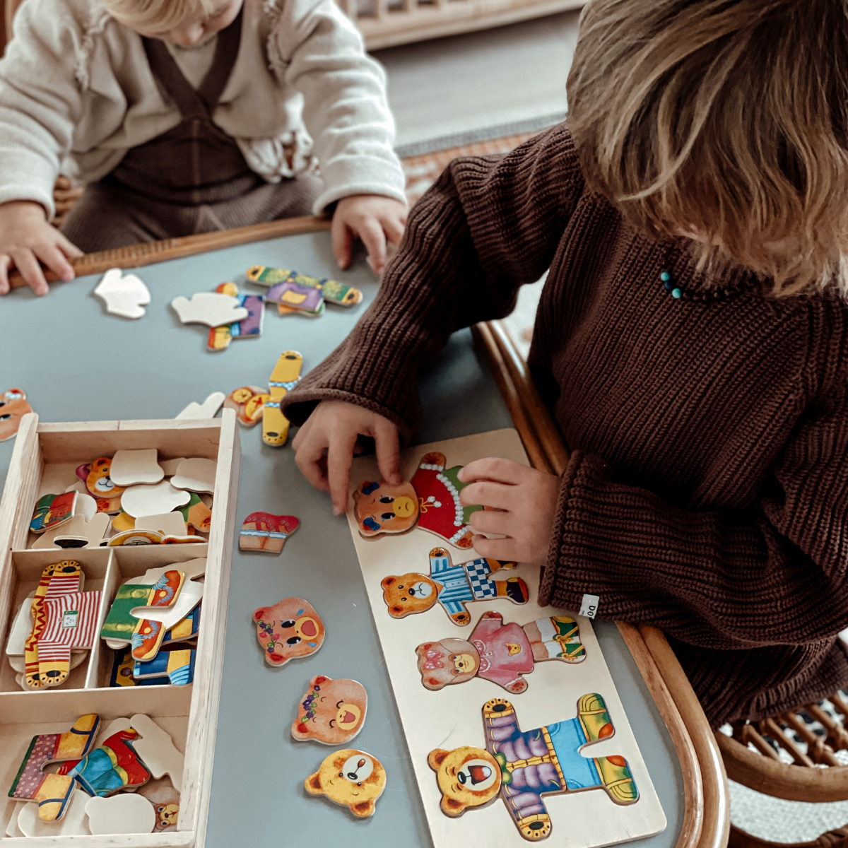 Drevené puzzle - Obliekaj Max