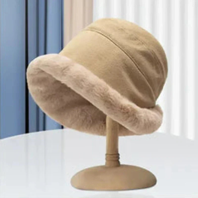 Bonnet d'hiver tendance pour femmes - FrostChic