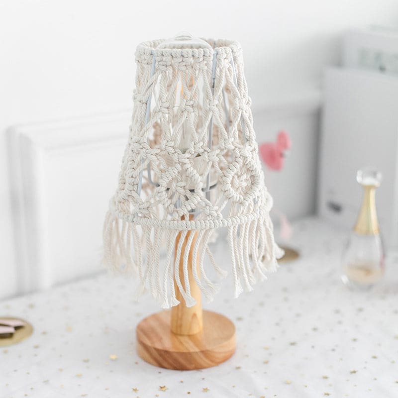 GloBright - Flexible Kegelleuchte mit Keramiksockel von Nivedia Roca Clothing