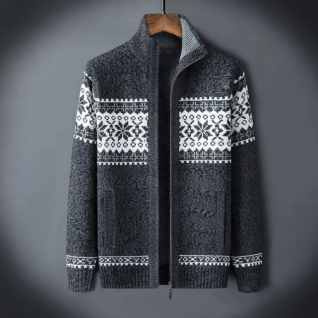 Strickjacke Herren – Nordisches Muster, Hoher Kragen & Reißverschluss