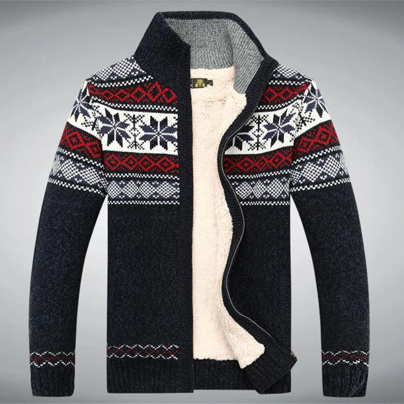 Strickjacke Herren – Nordisches Muster, Hoher Kragen & Reißverschluss