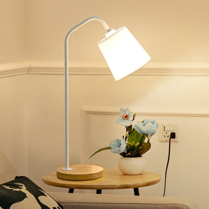 GlowLine - lampe de table en forme conique