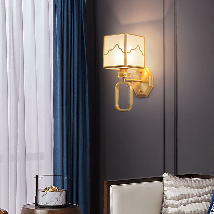 CubeLuxe - Moderne kubeformet 1-lyskilde væglampe med kinesiske elementer og bevæbnet design