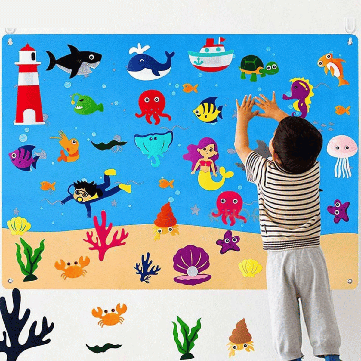 Tavola da gioco per bambini piccoli in feltro - FeltAvventure