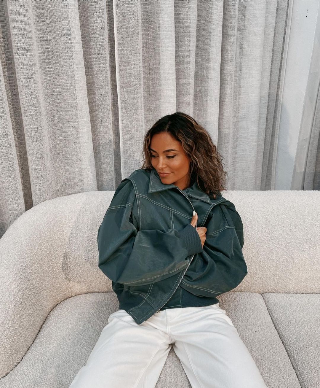 Whitley bunda - elegantná kožená bomber bunda pre ženy
