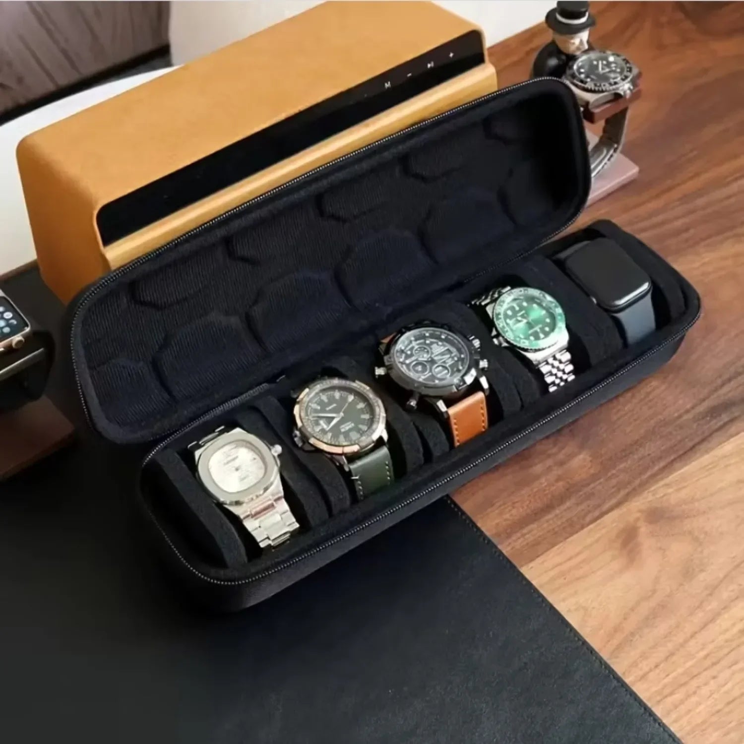 5-Grid Hard Shell Watch Organizer - Portable Travel Case for Men's Watches 5