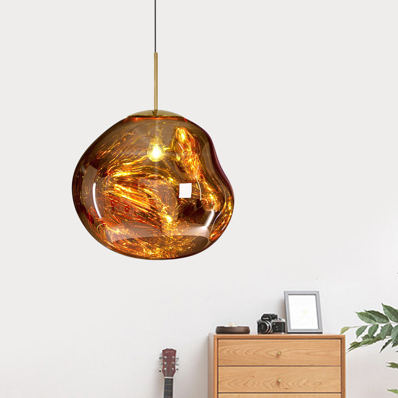 Závěsné svítidlo – Čirá skleněná kopule & moderní design pro elegantní jídelní a obývací prostory