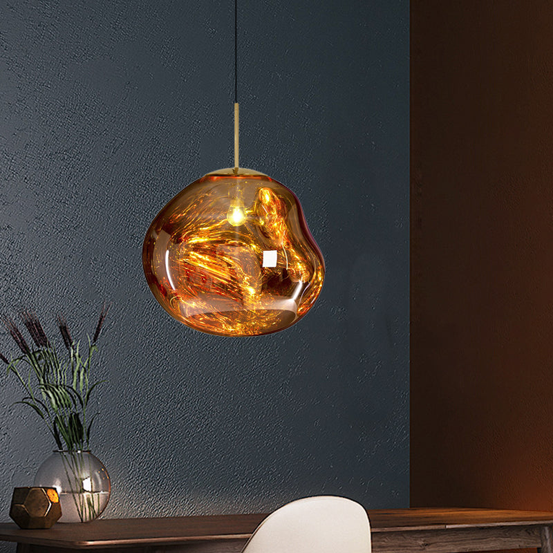 Závěsné svítidlo – Čirá skleněná kopule & moderní design pro elegantní jídelní a obývací prostory