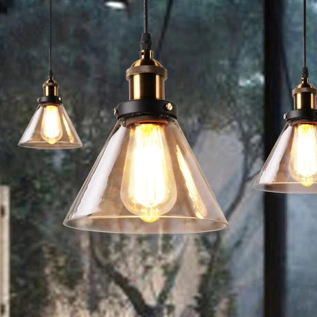 LumiVance – moderní závěsná lampa Kristall – válcové sklo a teplé světlo
