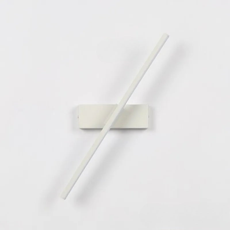 ArcGlow - Moderné nástenné svietidlo s variabilným nastavením smeru