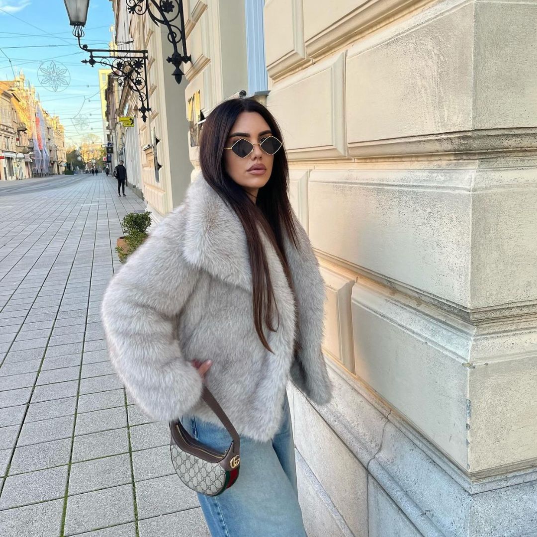 Umila bunda - Luxusní krátká dámská bunda z měkkého umělého kožíšku