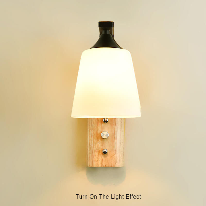Wood Glow - Einfache Wandleuchte mit Holzarm