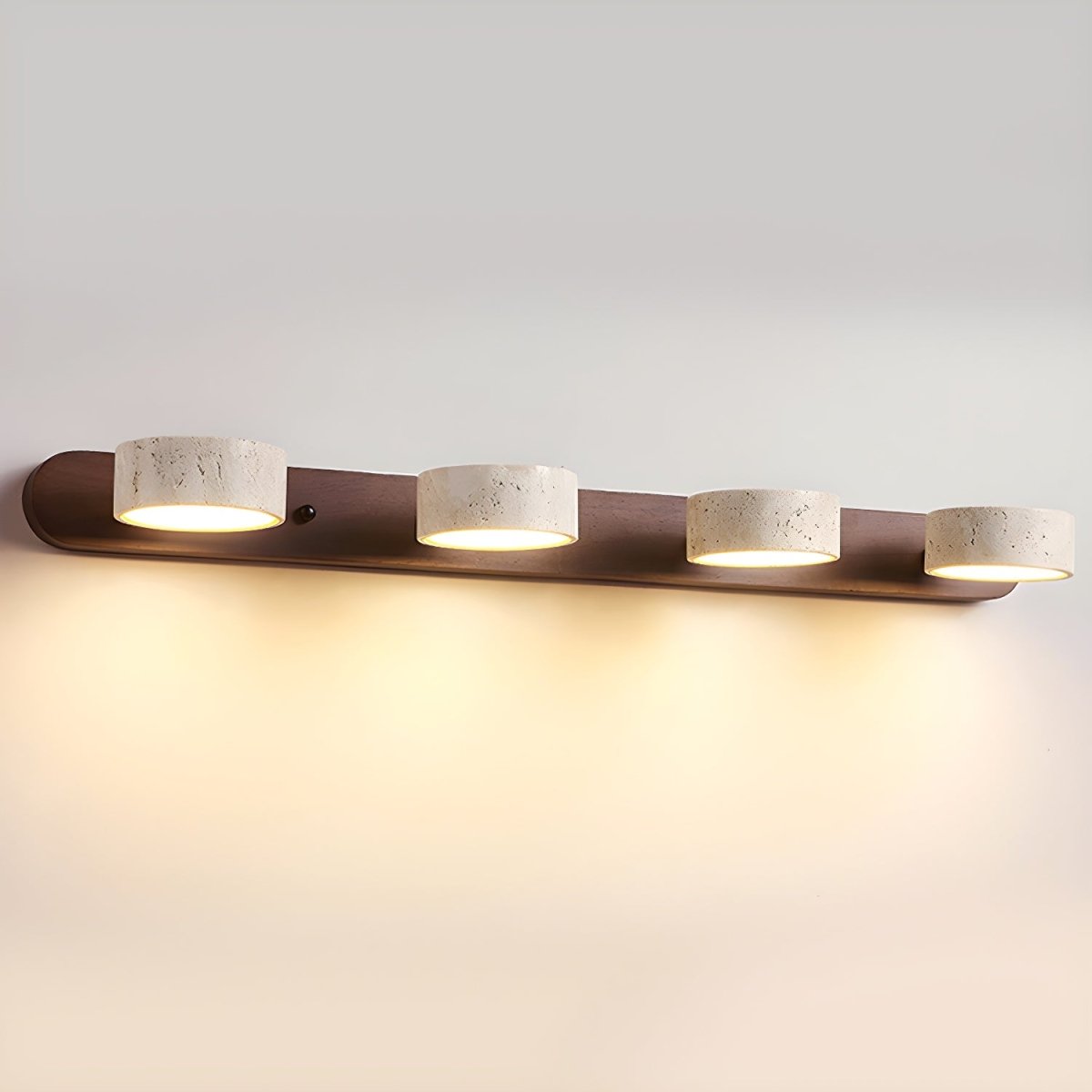 AVERRA – LED-Wandleuchte aus Travertin für architektonischen Luxus 10