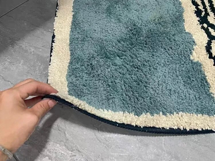 Abstracte antislip badmat met Scandinavisch design Vestragear
