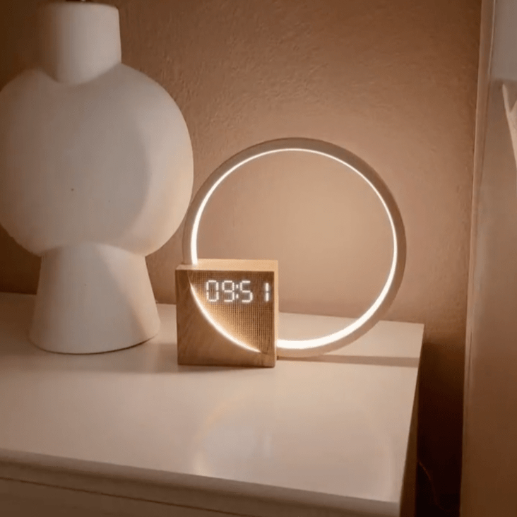 Aetheris - Digitale lichtwekker met zonsopgangsimulatie en oplaadfunctie voor een zachte wektijd. 0