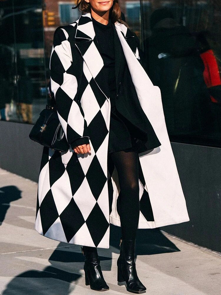 Devako - bunda s dlhými rukávmi a golierom