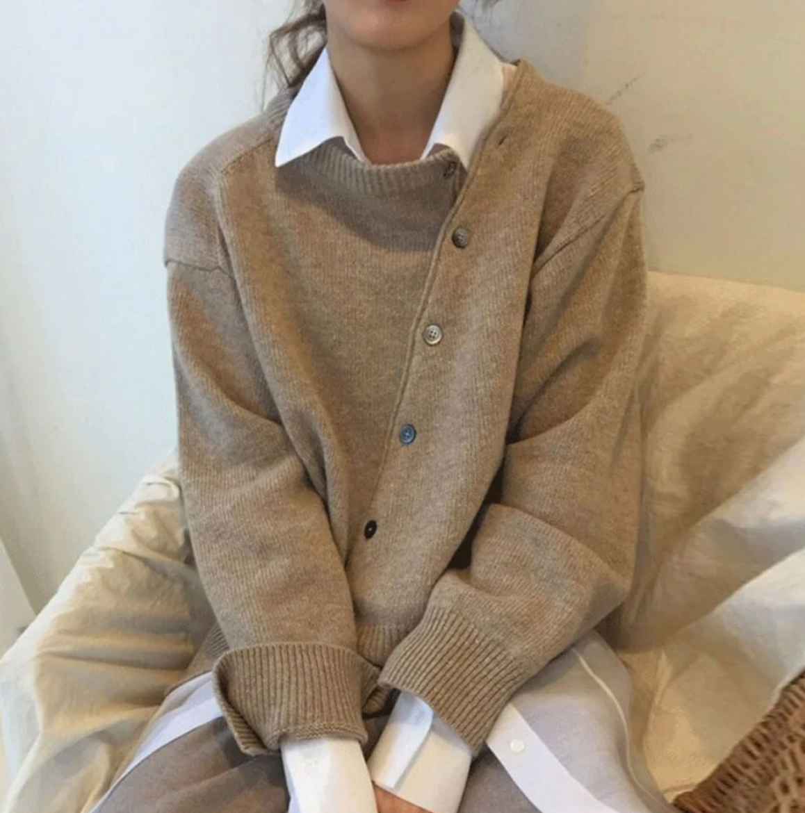 Cardigan en maille fine pour dames – Tissu doux et patte de boutonnage simple