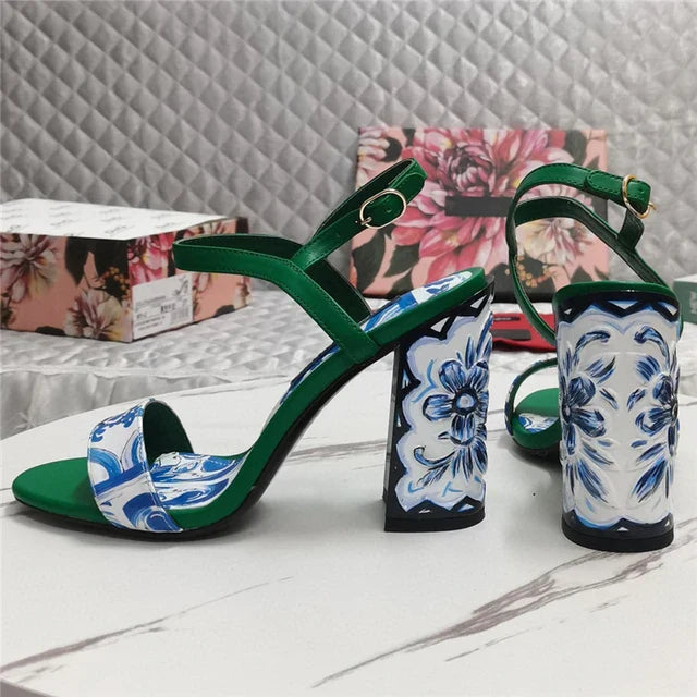 Jemné sandále s porcelánovým vzorom - Aspen