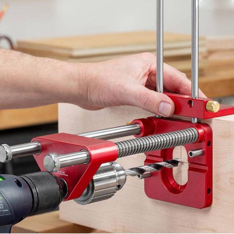 Bohrschablone für präzises 90° Bohren, robust und für alle Standard-Bohrer geeignet 0