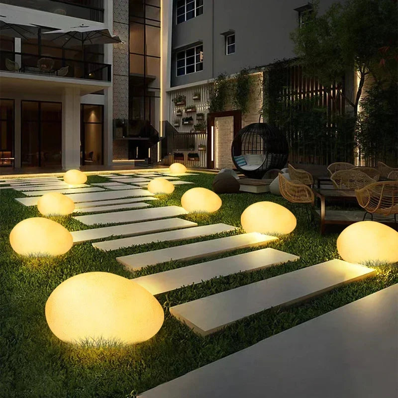 Cobblestone Garden Light 0