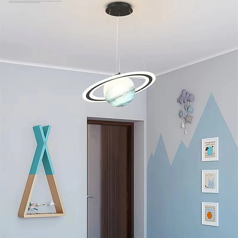 StarLite – dětský pokoj LED závěsné svítidlo motiv planet – modrá a oranžová