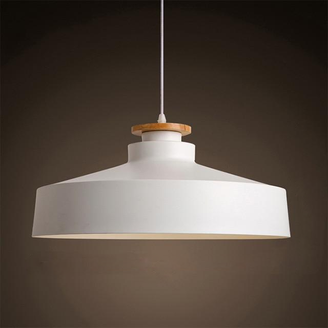 Nordaro – Pendelleuchte Metall & Holz im skandinavischen Design