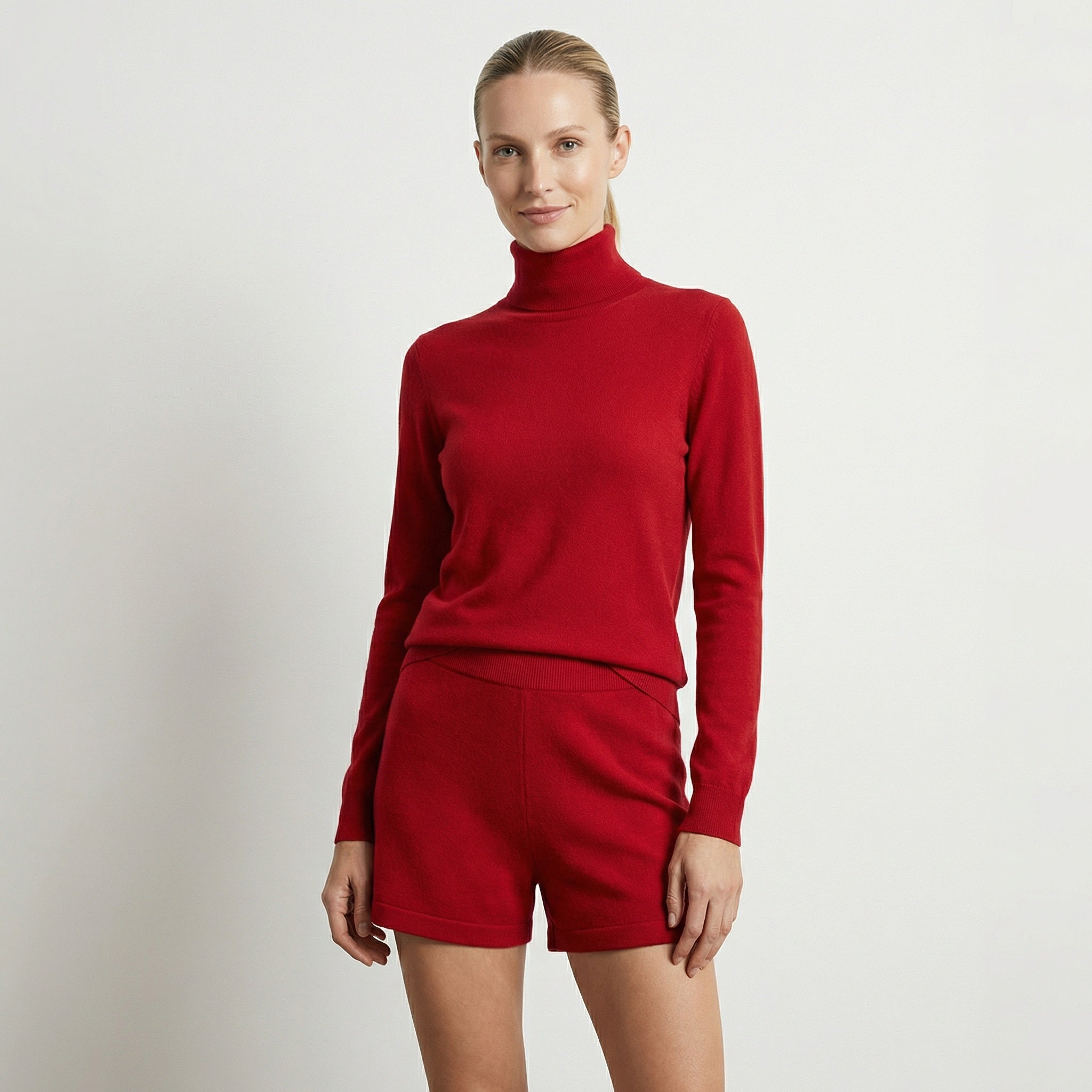 Pull col roulé femme côtelé fin | Élégant, près du corps, doux