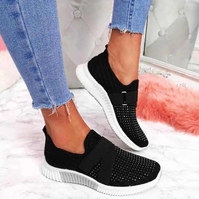 Sneakers slip-on da donna con chiusura a strappo – Leggere e alla moda