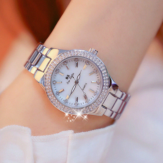 Elegante Damenarmbanduhr mit Kristalldetails – Aveline 0