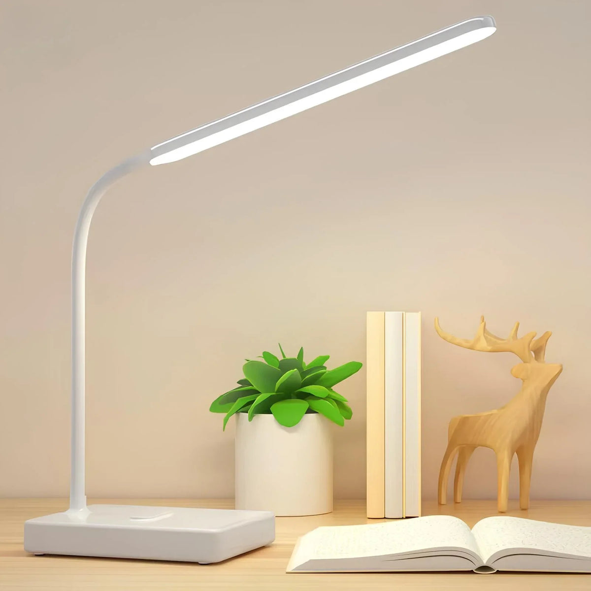 FlexiLight™ Desk Lamp 1
