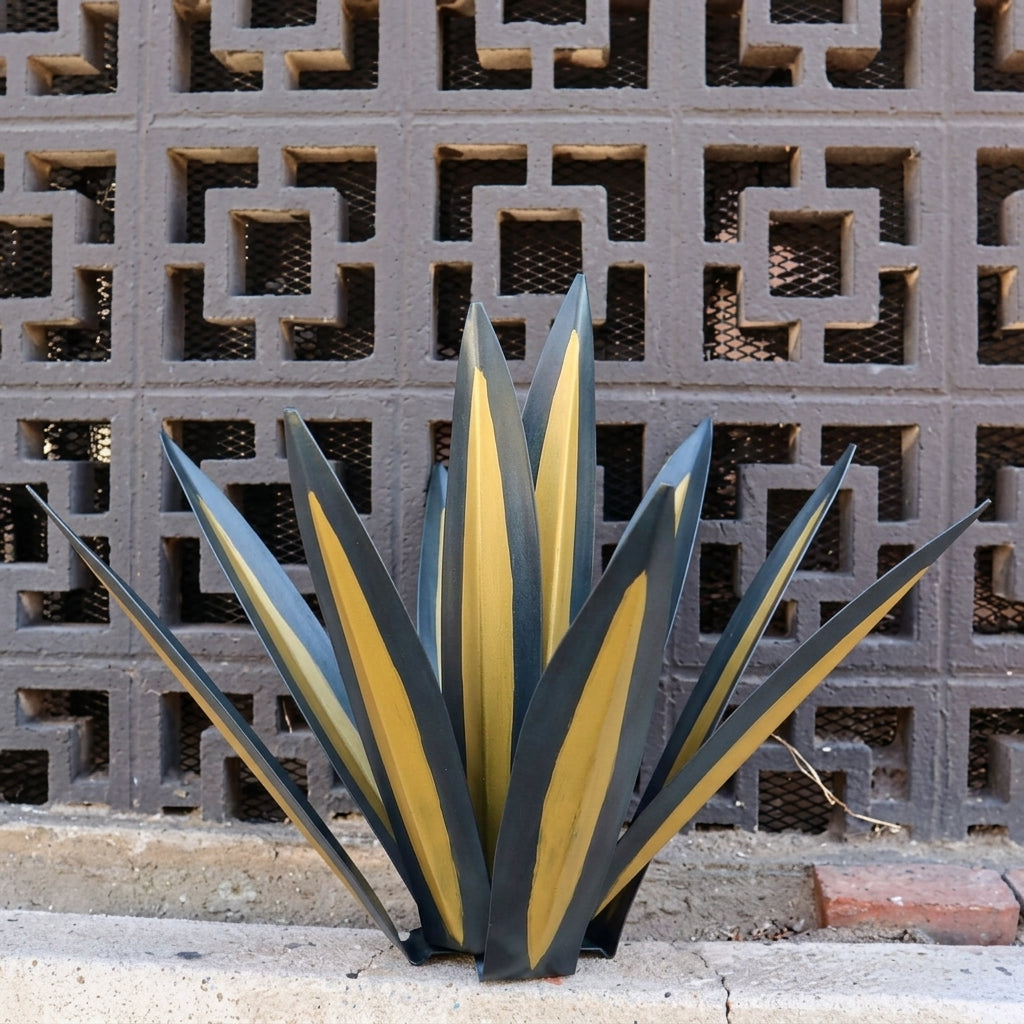 Gartenstecker Metall – Agave Gartendeko für Beet, Terrasse und Außenbereich