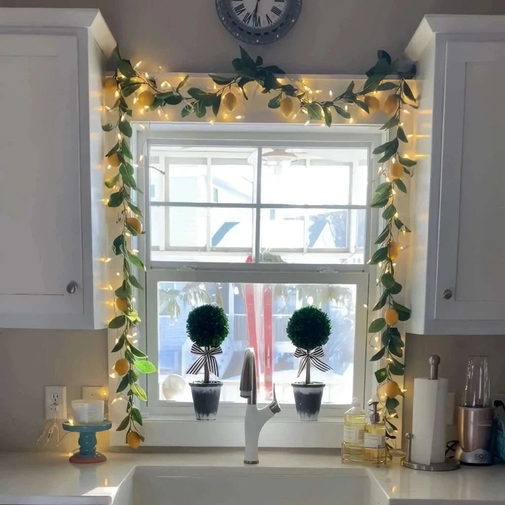 Glimmering Charm Garlands 4