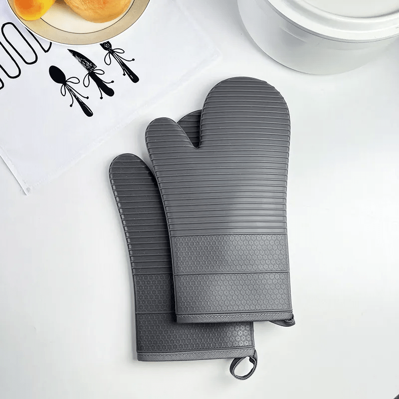 HEATSAFE – Non-slip silicone oven gloves for maximum heat protection 5