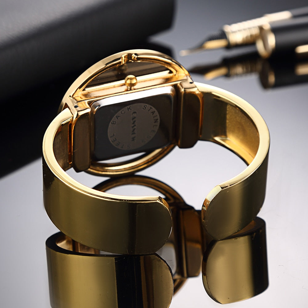 Damenuhr – Klassisches Design, Elegantes Armband & Zeitloser Stil