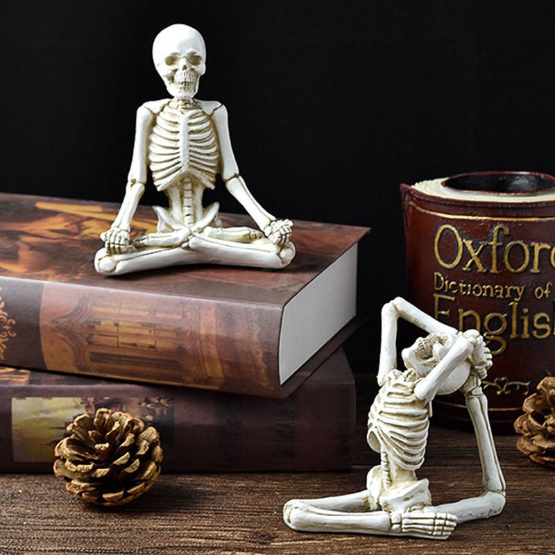 Halloween harsbeeldje — Vintage zwart-wit ornament 4