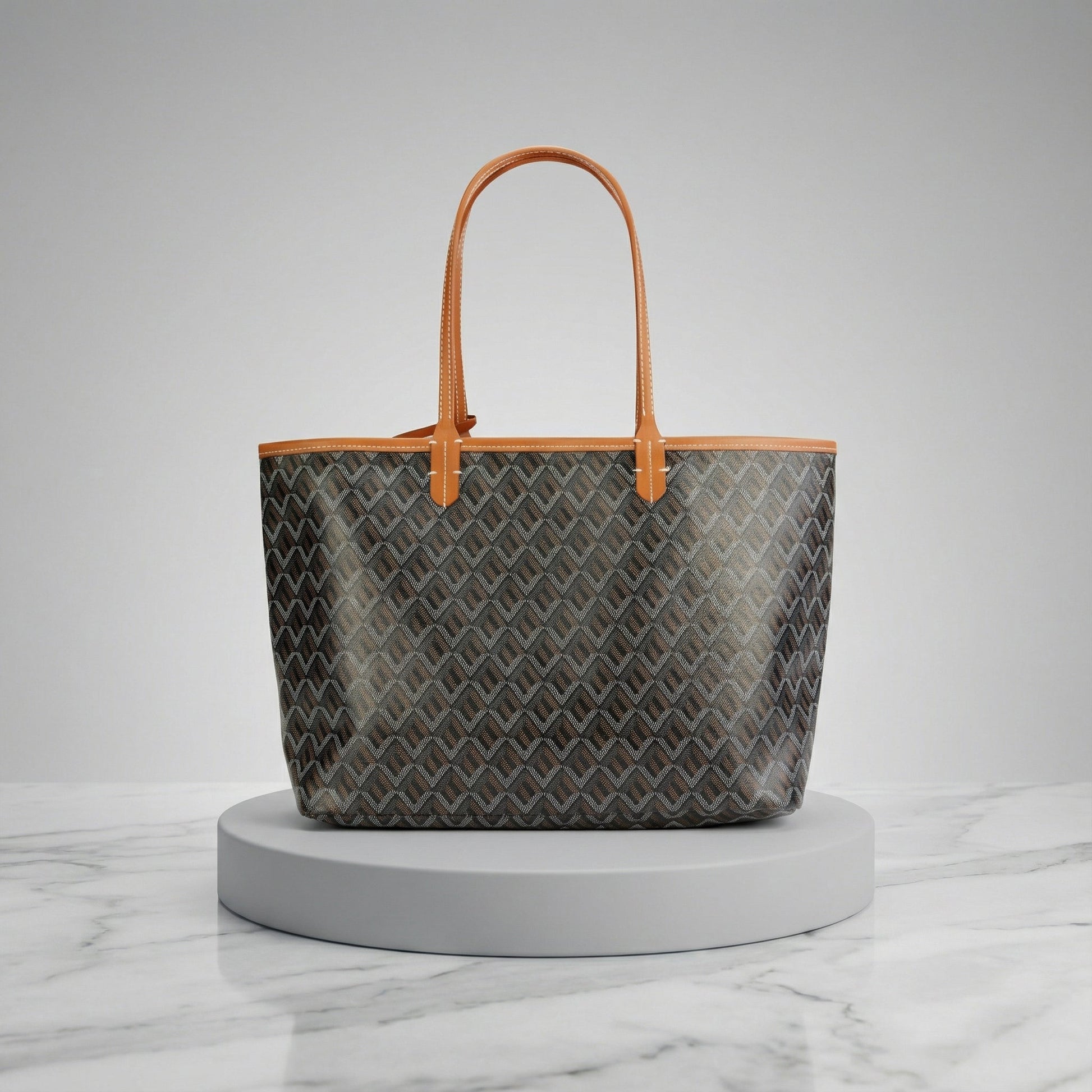 Handtasche Damen aus Kunstleder mit Struktur, Praktische Fächer, Zeitloses Design 6