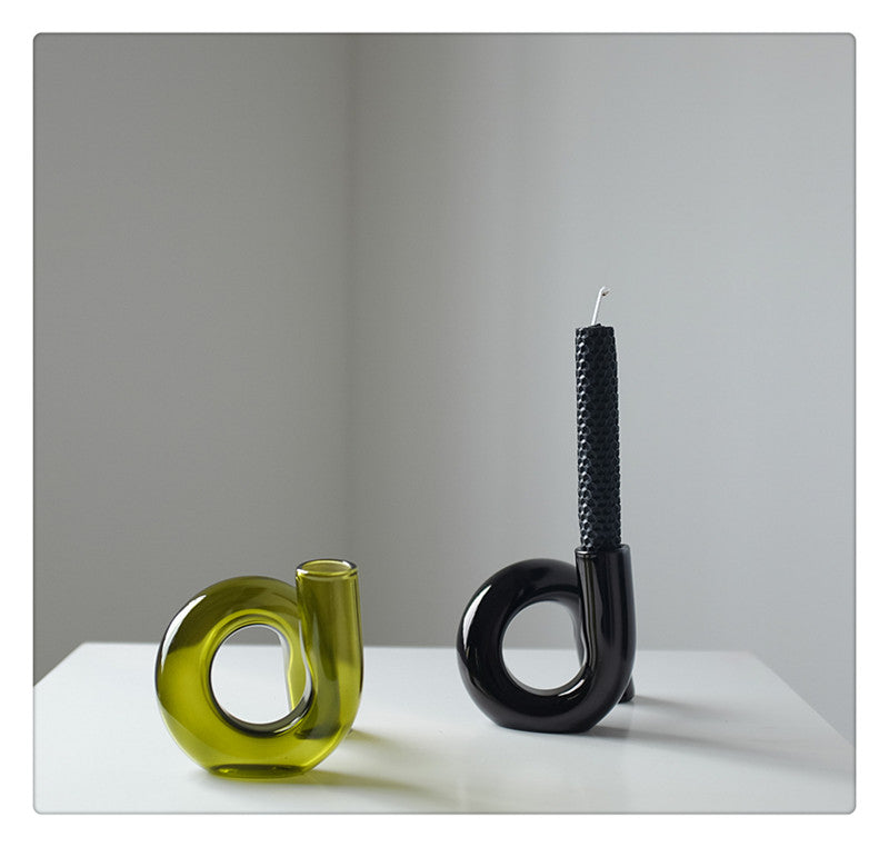 Lunavo – Hydroponická váza a svícen ze skla v designu smyčky