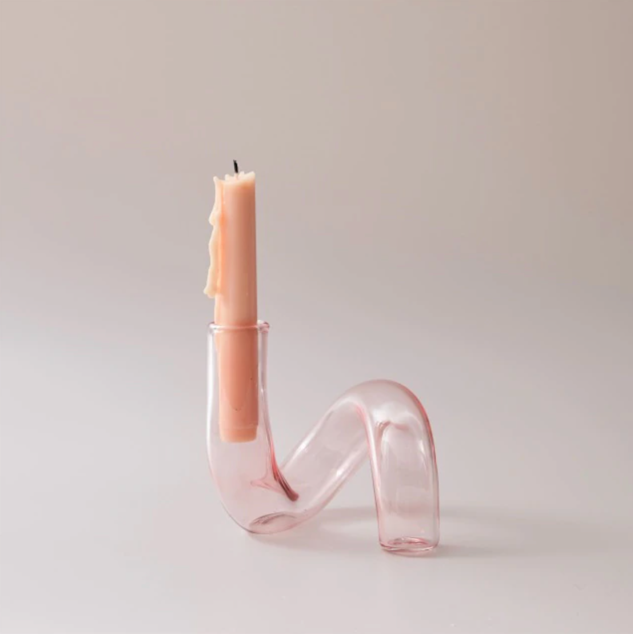 Lunavo – Hydroponická váza a svícen ze skla v designu smyčky