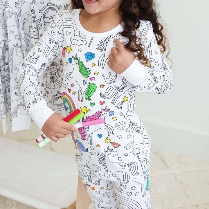 Kreativer Kinderpyjama – DreamArt 9