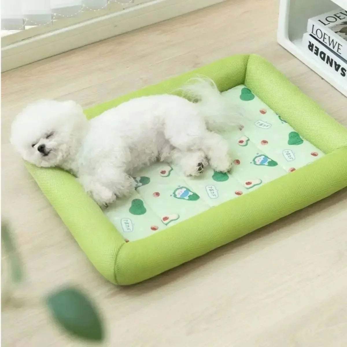 ICEBUDDY – Cooling Dog Bed for Small and Medium-Sized Dogs Vestragear