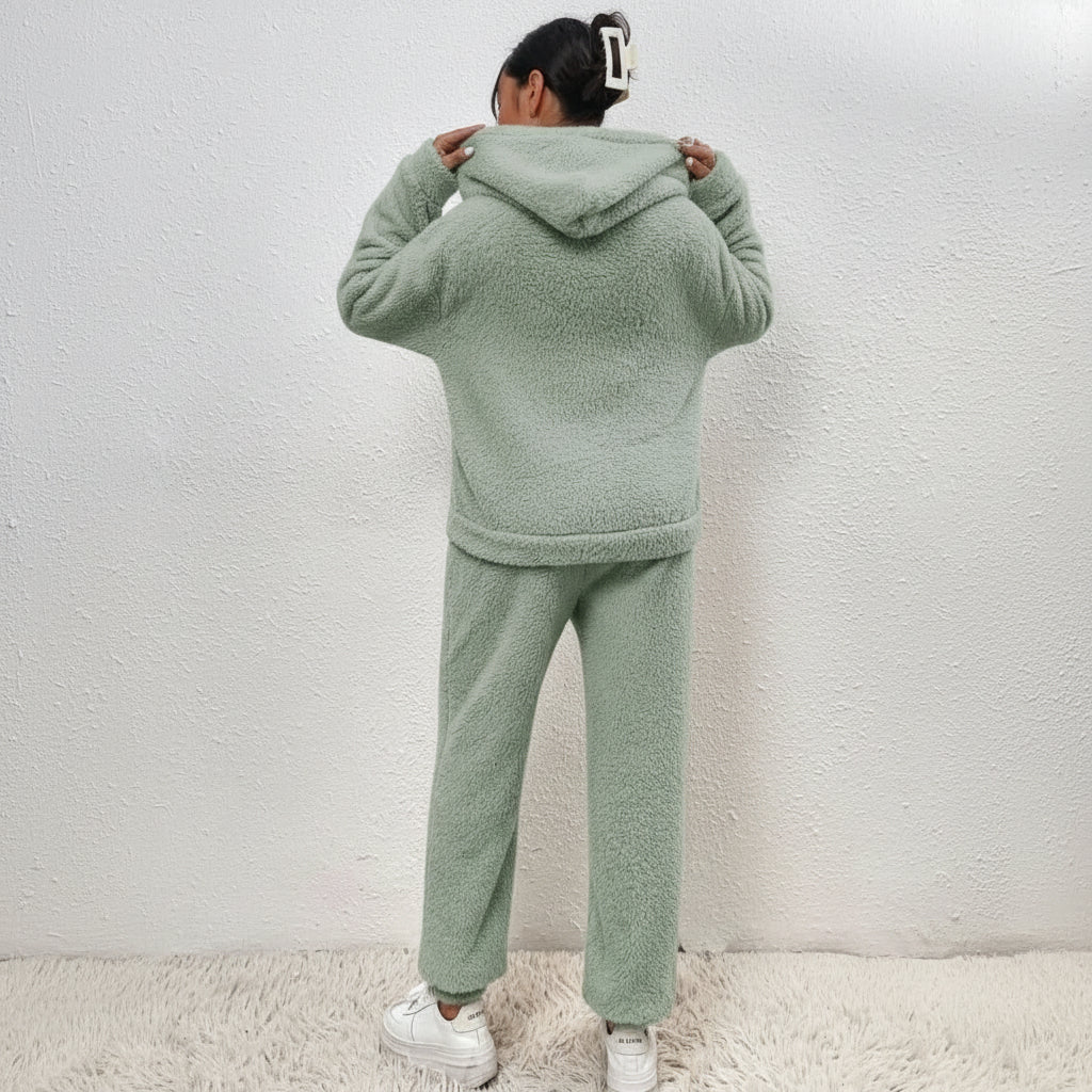 LANA TEDDY SET – ultrabequemer Hausanzug für gemütliche Wintertage 7