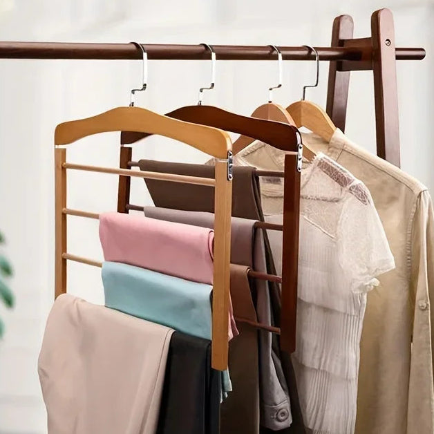 LuxeHanger – Elegante houten kledinghangers voor een stijlvolle organisatie 6