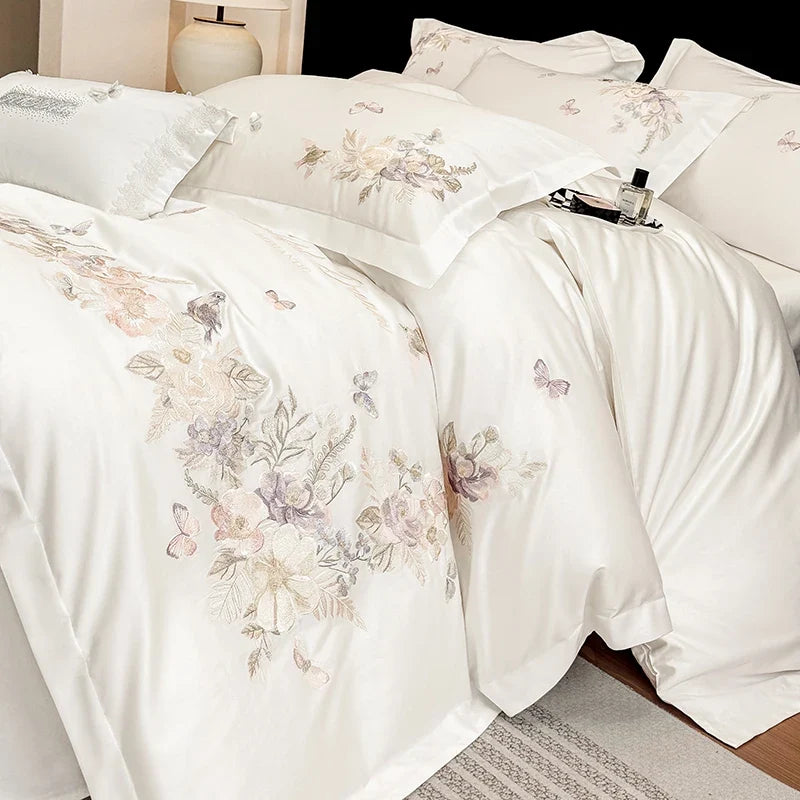 Luxuriöses Bettwäsche-Set aus ägyptischer Baumwolle (600 TC) mit floraler Vogelstickerei, bestehend aus Bettbezug und Spannbettlaken für Queen- und Kingsize-Betten. 0