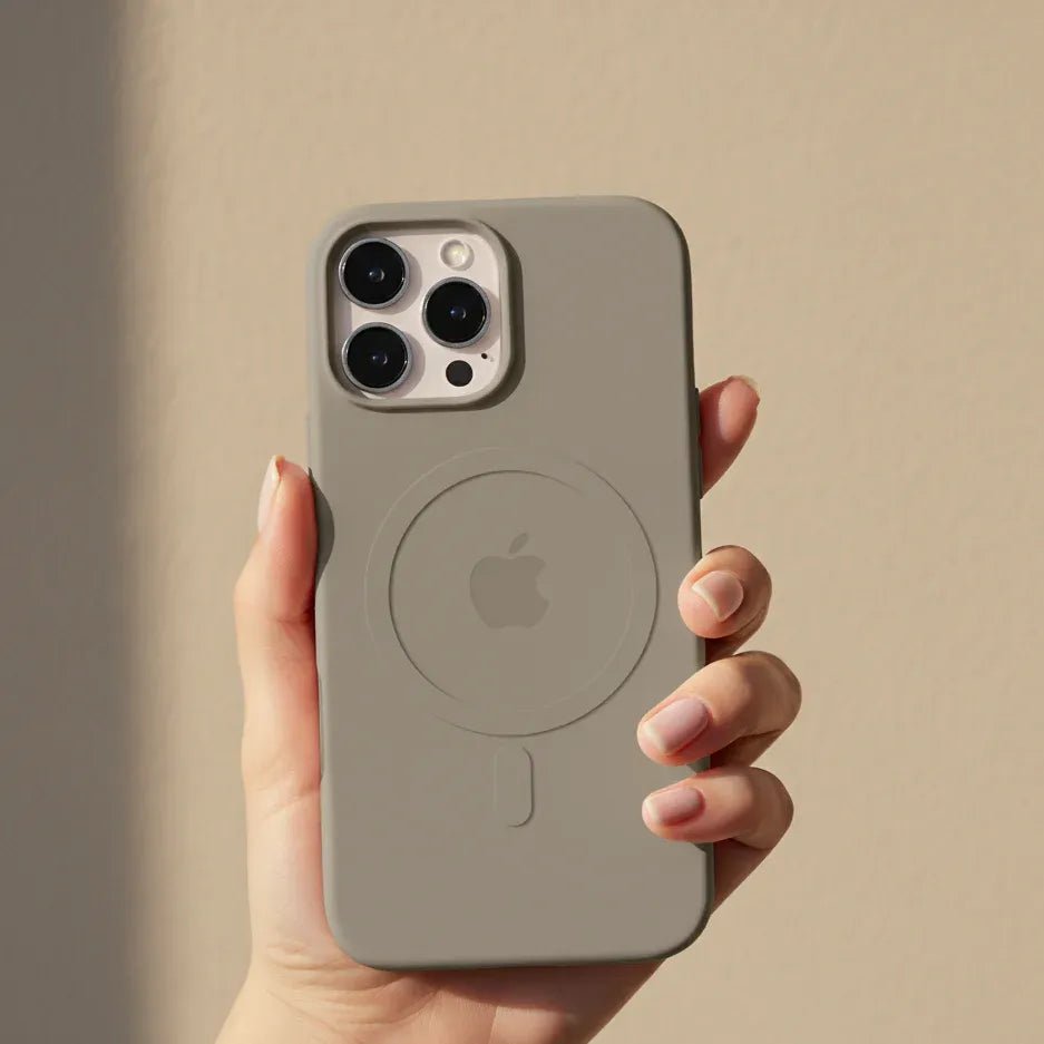 MAGNESOFT LUXE – Magnetische Silikonhülle mit Soft-Touch-Oberfläche für iPhone 3