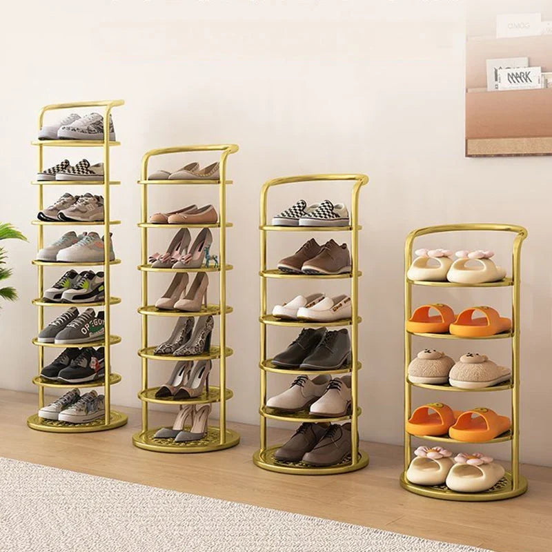 Schuhturm aus Metall