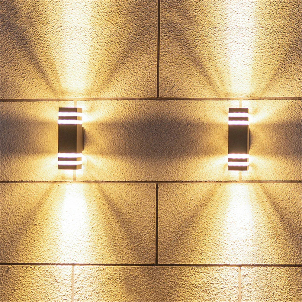 AquaLite - Éclairage étanche simple