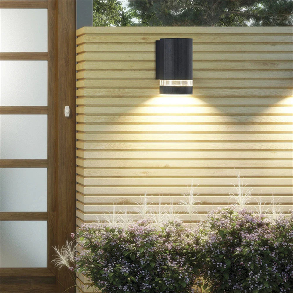 AquaLite - Éclairage étanche simple