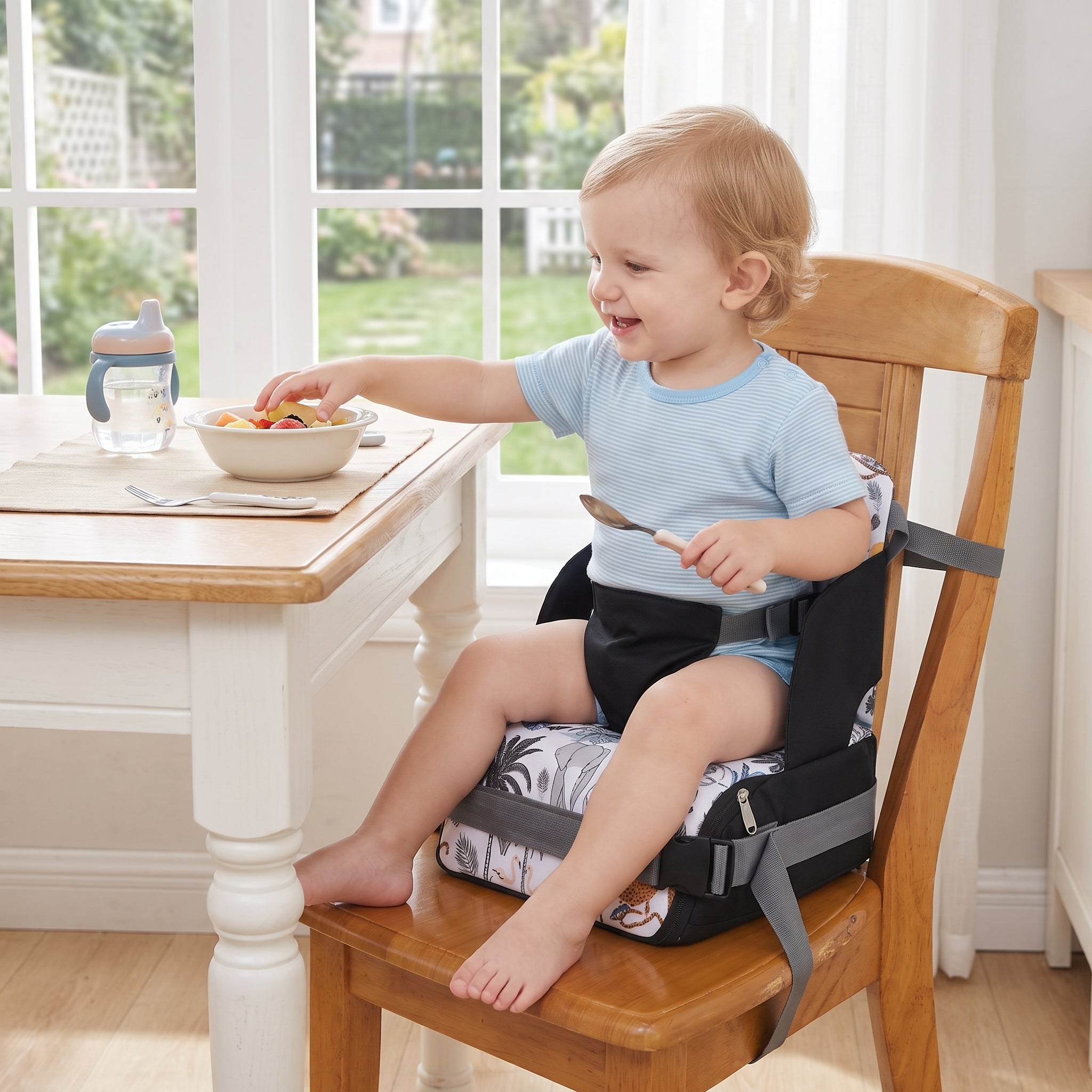 Opvouwbare babyzitje met verhoging 2